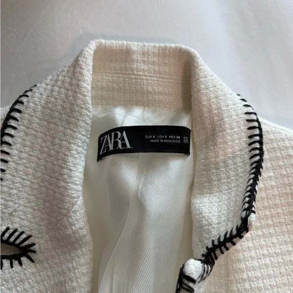 Zara Chic White Blazer with Black Trim - Picture 4 of 4